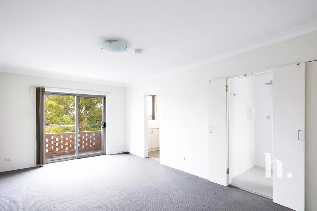 17/9-15 Foss Street, Glebe Leased by Highfield Real Estate Sydney