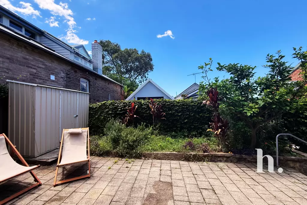 2/88 Rowntree Street, Birchgrove Leased by Highfield Real Estate Sydney