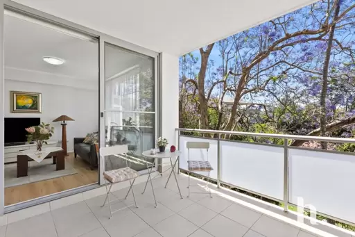 26/573-585 Pacific Highway, Killara Sold by Highfield Real Estate Sydney