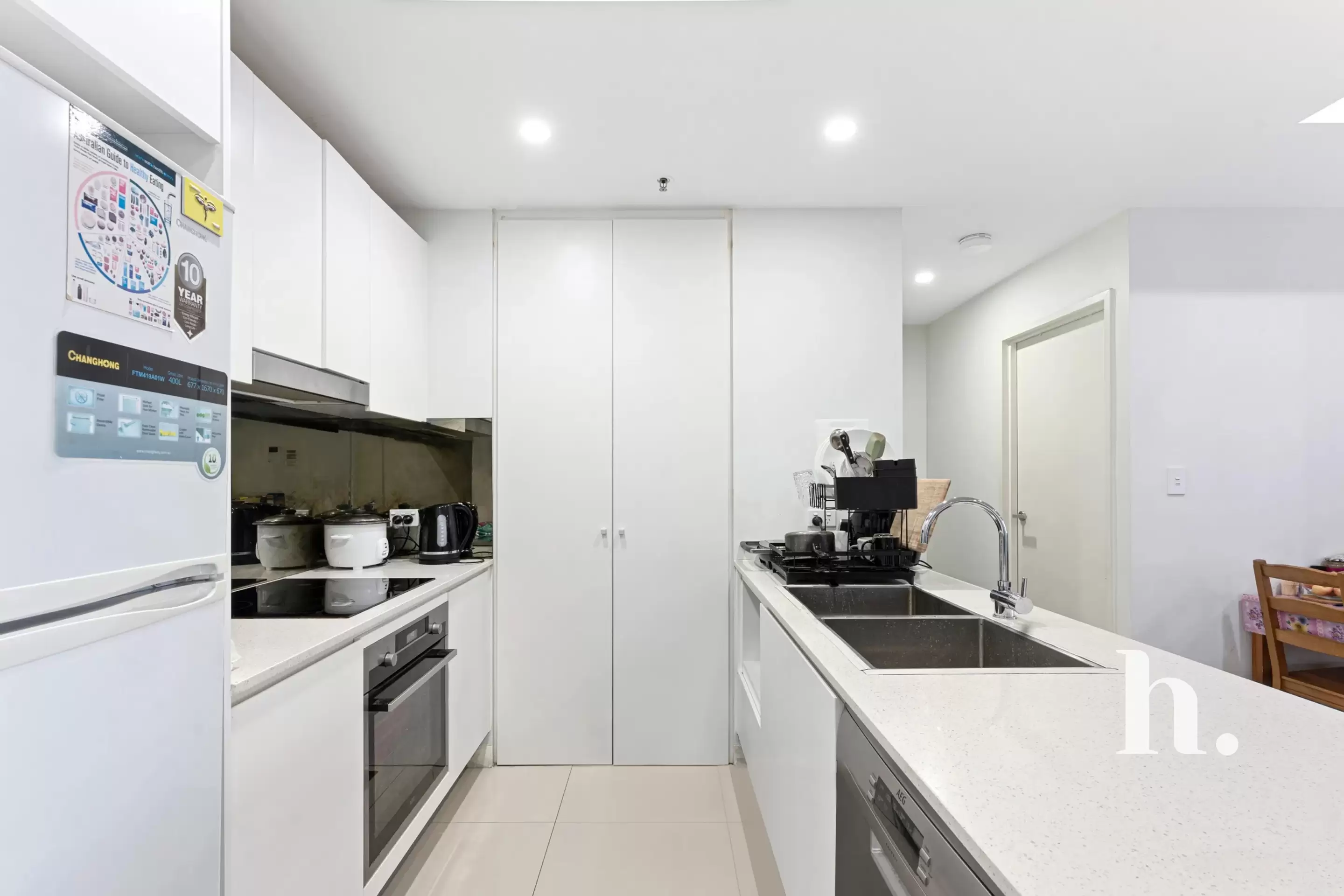 202/12 East Street, Granville Leased by Highfield Real Estate Sydney - image 2